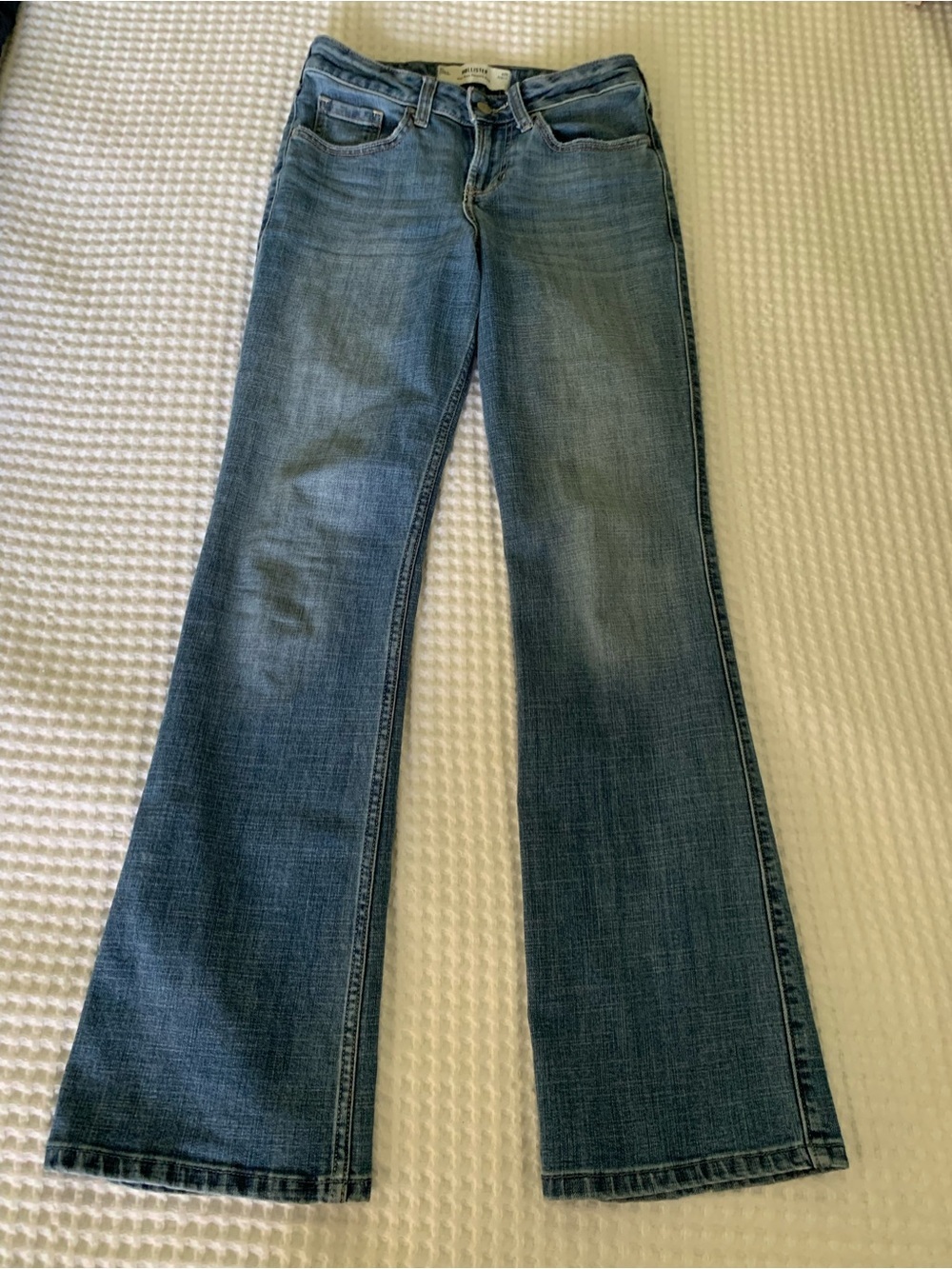 Hollister Blue Straight-Leg Jeans EUC size 0